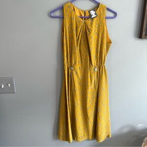 Anthropologie yellow silk sleeveless dress fully lined with geometric pattern